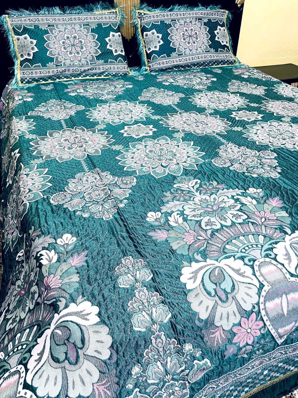 Mutlani gola double bed sheet king size