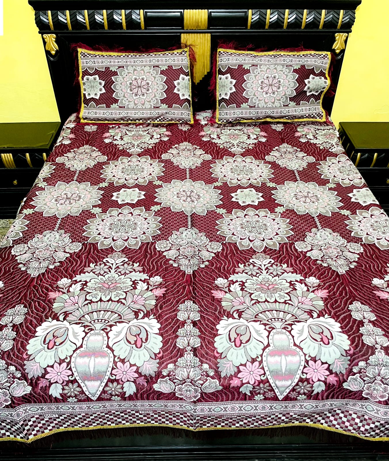 Mutlani gola double bed sheet king size